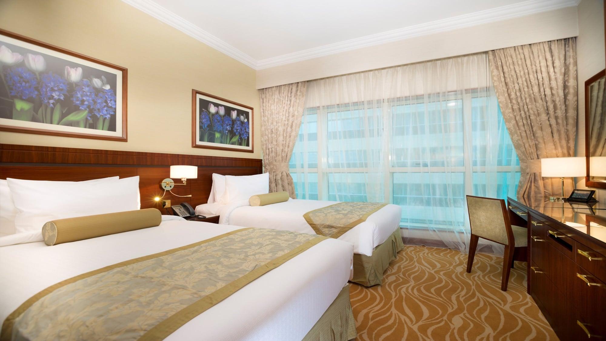Grand Mercure Majlis Residences Abu Dabi Dış mekan fotoğraf A room at the hotel