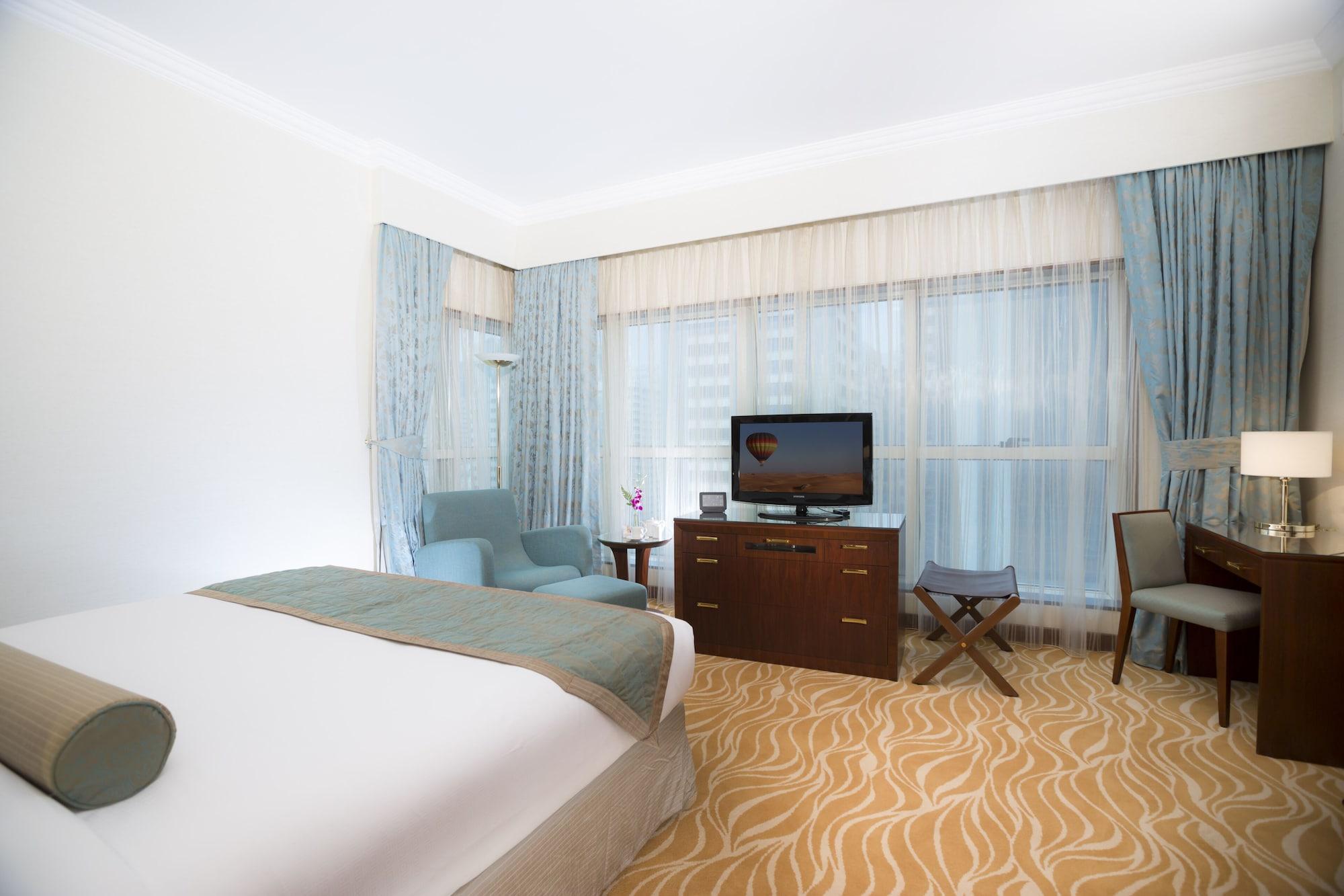 Grand Mercure Majlis Residences Abu Dabi Dış mekan fotoğraf A room at the hotel