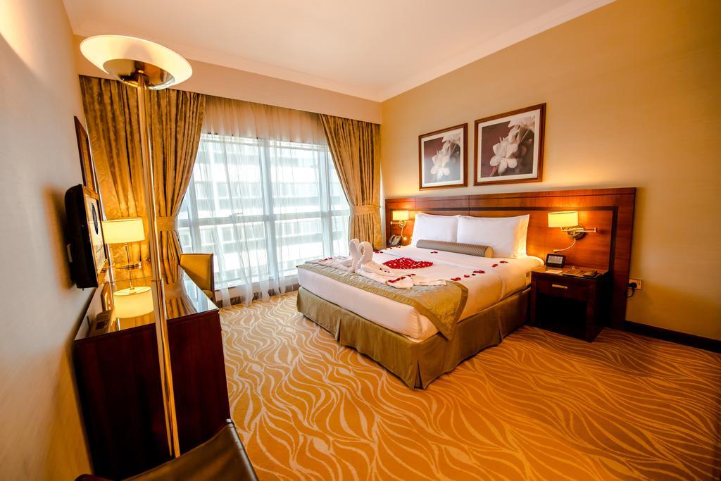 Grand Mercure Majlis Residences Abu Dabi Dış mekan fotoğraf