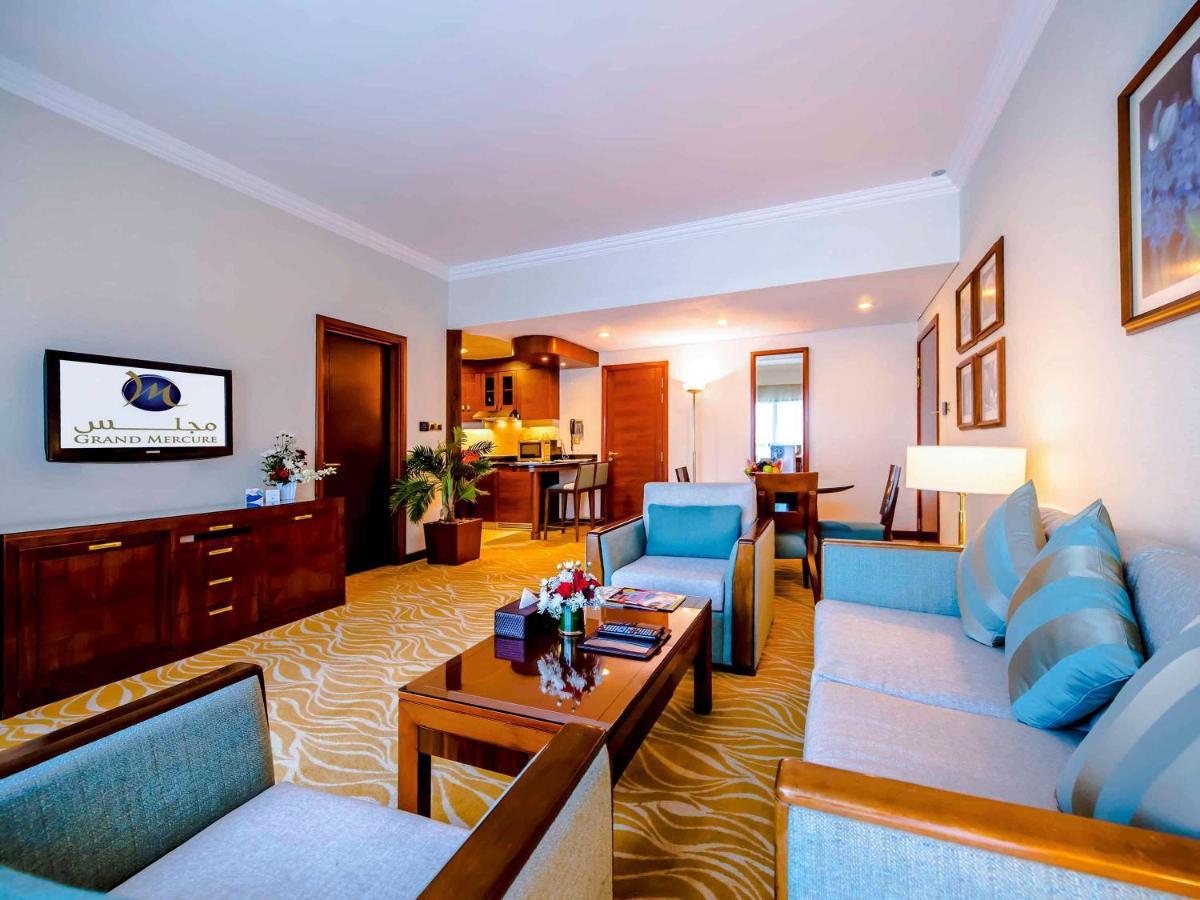 Grand Mercure Majlis Residences Abu Dabi Dış mekan fotoğraf Suite